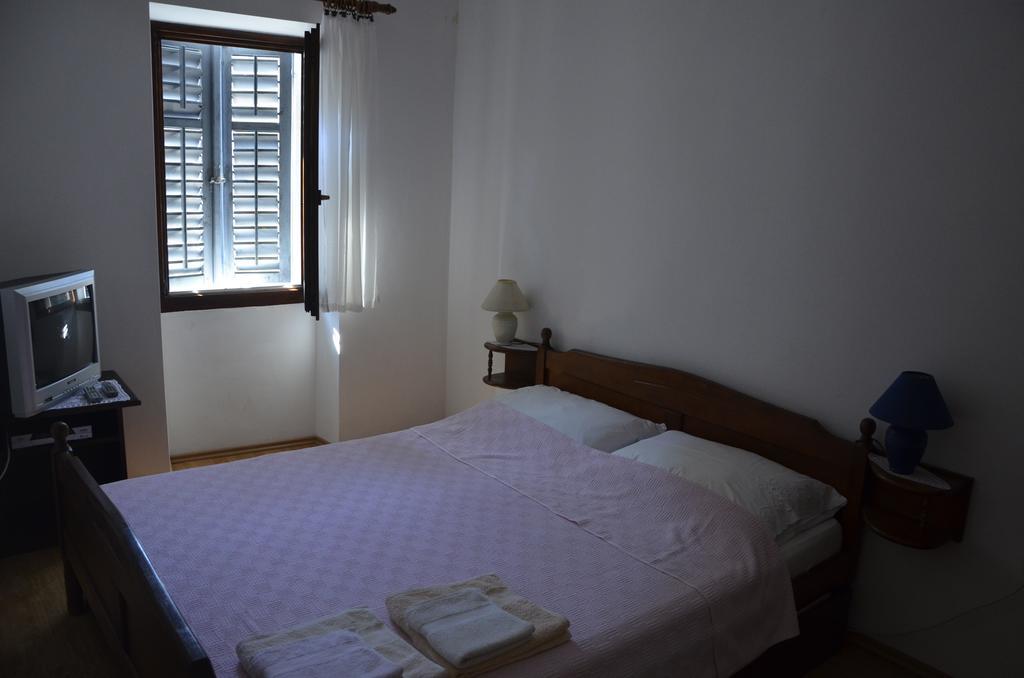 Apartments Ivanis Vrsar Quarto foto